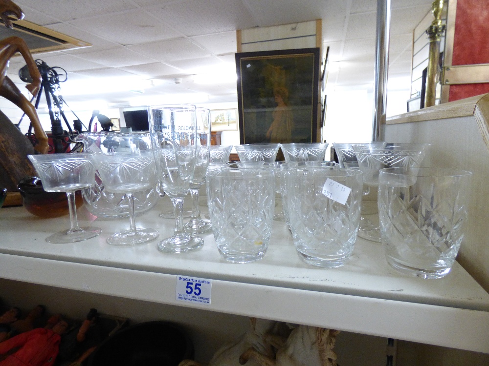 QUANTITY OF VINTAGE GLASSES & WATER JUG - Image 2 of 2
