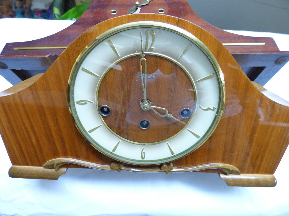 2 X MANTEL CLOCKS - Image 3 of 5