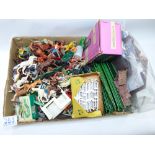 QUANTITY OF PLASTIC MISCELLANEOUS FIGURES INCLUDING BRITAINS, LONE STAR & OTHERS