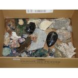 BOX OF MINERALS & AGATE