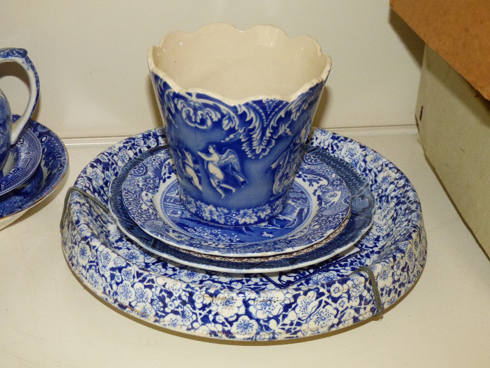 QUANTITY OF BLUE & WHITE CERAMICS INCLUDING COPELAND SPODE & BOOTHS - Image 3 of 6