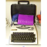 TIPPA PORTABLE TYPEWRITER