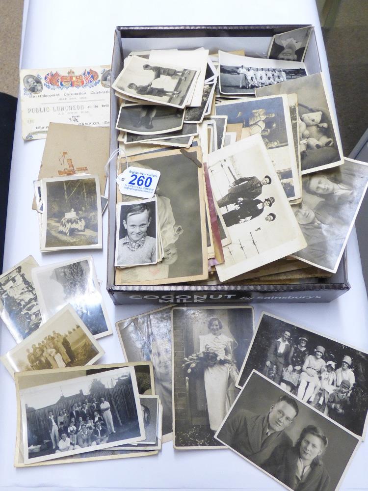 QUANTITY OF VINTAGE PHOTOGRAPHS & EPHEMERA