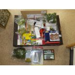 BOX OF MODEL RAILWAY BUILDINGS, SCENERY & MATERIALS