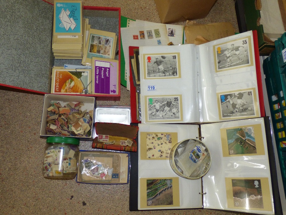 BOOKS & FOLDERS OF STAMPS, VINTAGE BOXES & LOOSE STAMPS