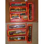 BOX OF MIXED HORNBY TRAIN CARRIAGES