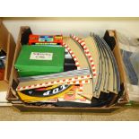 BOX OF SCALEXTRIC CARS & TRACK