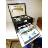 TRAVELLING JEWELLERY BOX & CONTENTS