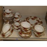 QUANTITY OF ROYAL ALBERT OLD COUNTRY ROSE CHINA