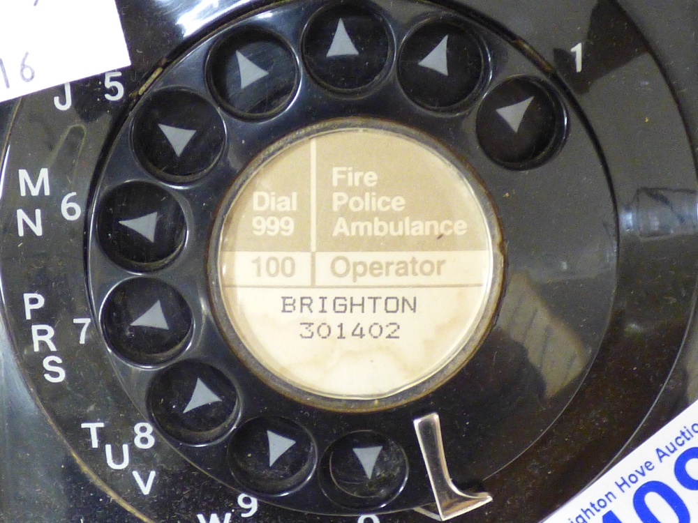 BLACK 1960s / 70s TELEPHONE - Image 3 of 3