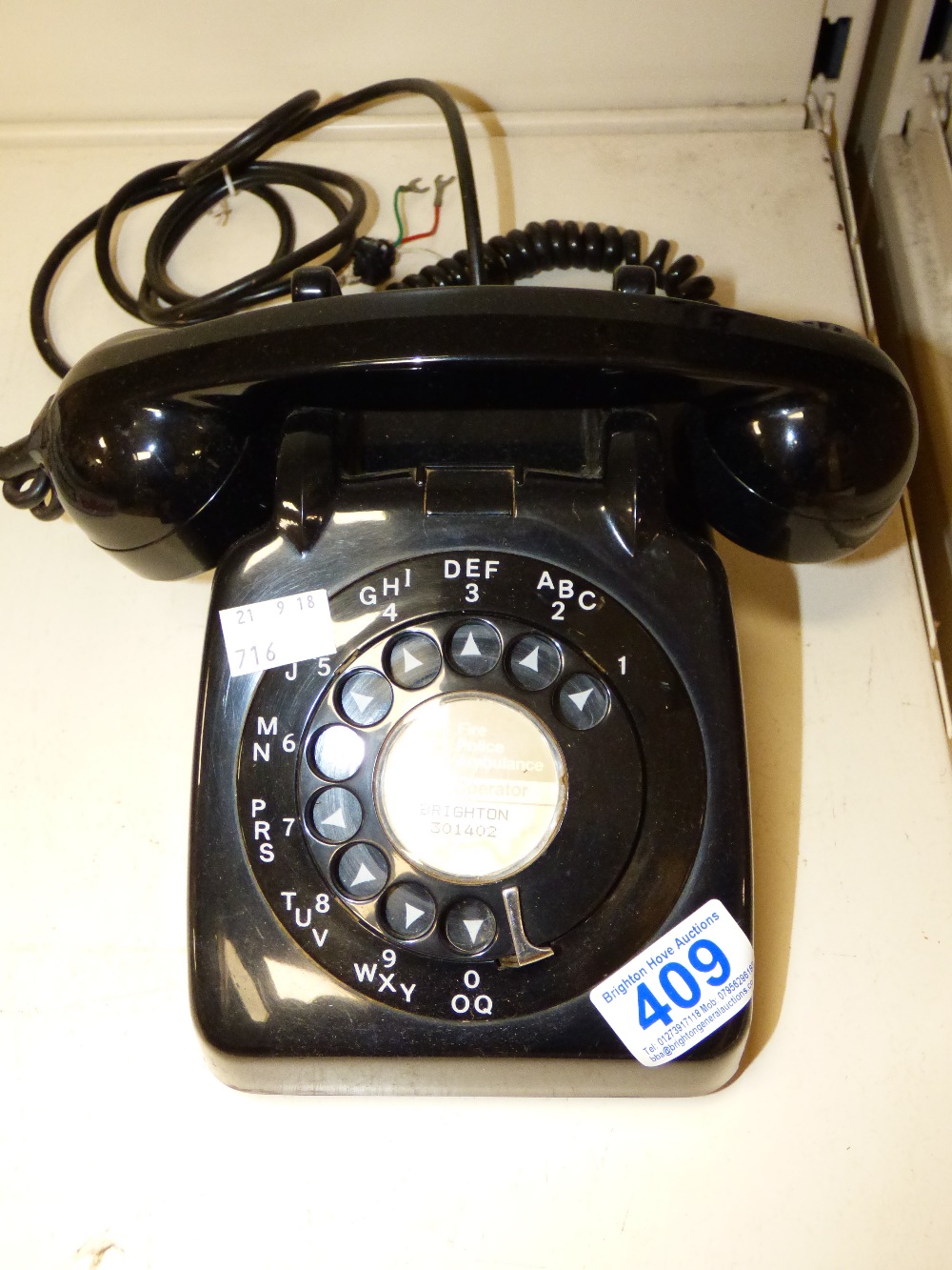 BLACK 1960s / 70s TELEPHONE - Image 2 of 3