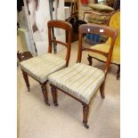 A PAIR OF LATE VICTORIAN MAHOGANY DINING CHAIRS WITH BAR BACK TURNED LEGS