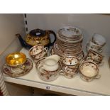 GOLD LUSTRE TEAPOT AND MIXED TEA WARES