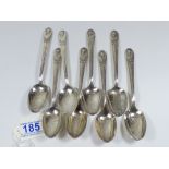 EIGHT WM ROGERS MFG. Co SILVER PLATE SPOONS DEPICTING AMERICAN PRESIDENTS