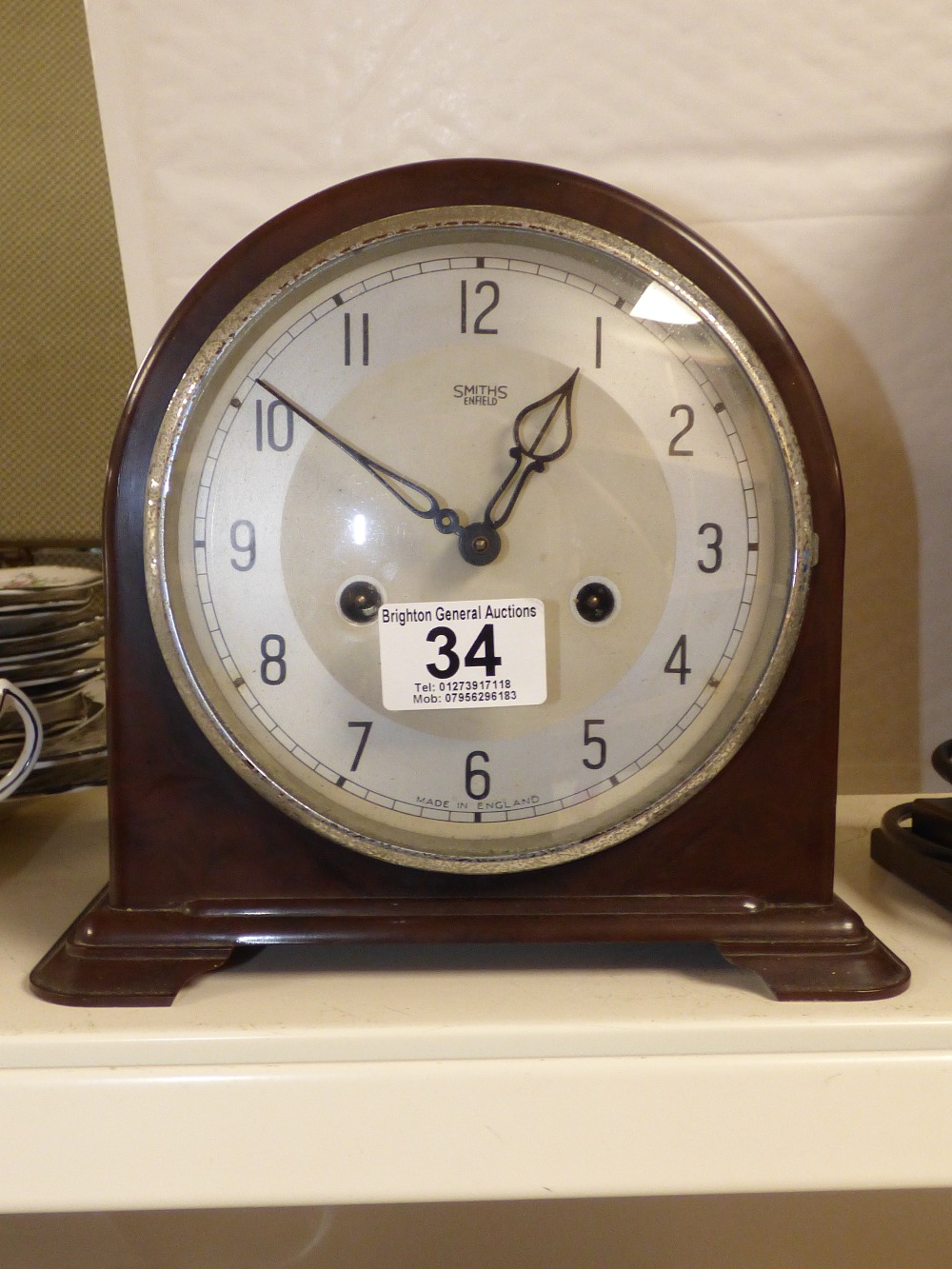 SMITHS ENFIELD BAKELITE MANTLE CLOCK - Image 2 of 2