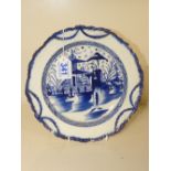 18TH CENTURY PEARLWARE PLATE WITH ORIENTAL SCENE - 24 CMS