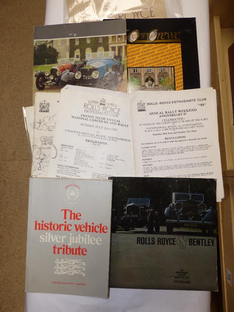 A LARGE SELECTION OF ROLLS ROYCE AND BENTLEY MOTORING EPHEMERA INCLUDING 50 YEARS AT CREWE, PRESS - Image 4 of 9