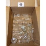 A BOX OF SCIENTIFIC INSTRUMENTS / ITEMS, STORAGE JARS, FUNNELS, BOTTLES, SOME BY JENA GLASS