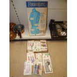 A BOX OF VINTAGE DRESS MAKING CLOTHES PATTERNS INCLUDING BUTTERNICK, SIMPLICITY, WOMANS OWN. ALSO