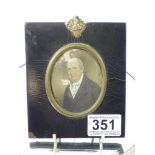 R. FLIGHT, OVAL PORTRAIT MINIATURE ON IVORY OF A GENTLEMAN. SIGNED AND DATED 1806 IN A RECTANGULAR