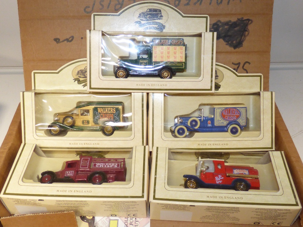 LLEDO DIECAST METAL REPLICA MODELS (X5), AND A BOXED SET OF 4 X LLEDO "BRYANT & MAY" LIMITED EDITION - Image 2 of 5