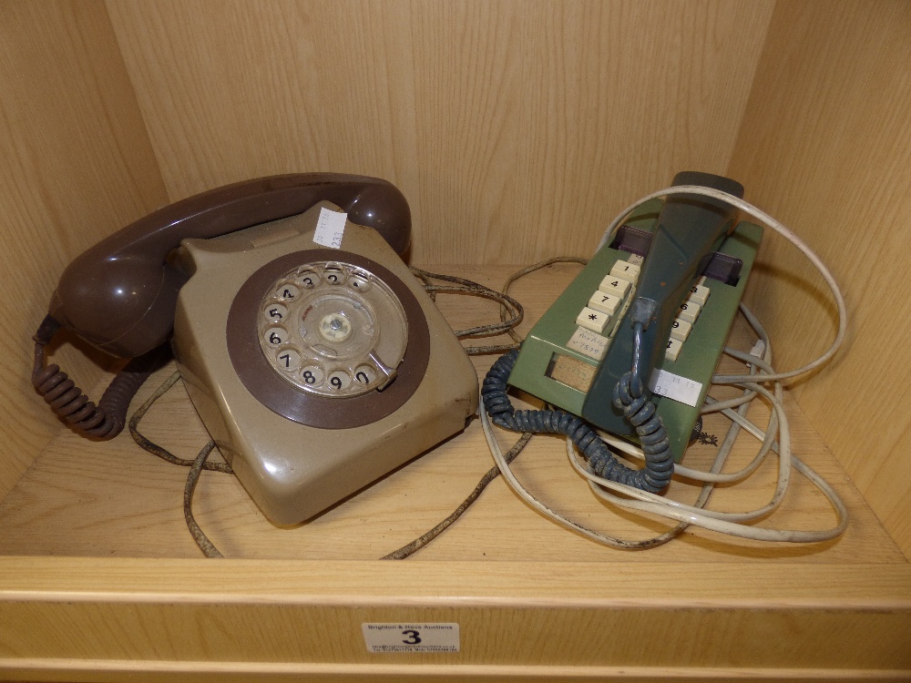 A 1970s TRIM PUSH BUTTON PHONE AND A 1980s DIAL TELEPHONE