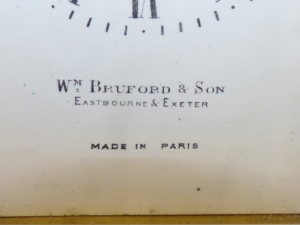 A BRASS CASED CARRIAGE CLOCK, BY W.M BRADFORD AND SONS, MADE IN PARIS, 12 CM TALL - Image 3 of 7