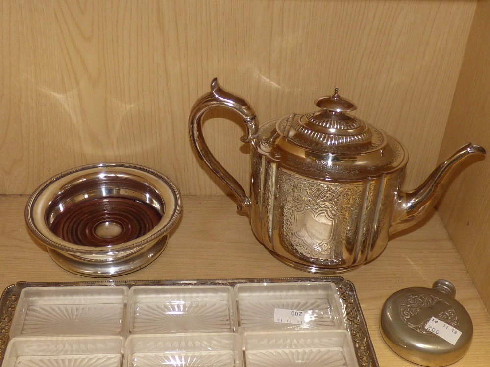 A SILVER PLATED TEAPOT, BOTTLE COASTER, HIP FLASK AND HORS D'OEUVRES TRAY (AF) - Image 2 of 3