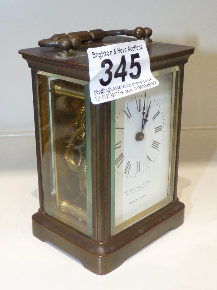 A BRASS CASED CARRIAGE CLOCK, BY W.M BRADFORD AND SONS, MADE IN PARIS, 12 CM TALL - Image 2 of 7