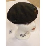 WW2 ROYAL MARINES COMMANDO BERET DATED 1944