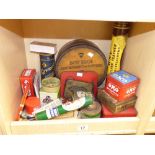 A COLLECTION OF TINS INCLUDING BOY BLUE TOFFEE TIN, OXO EXAMPLES, A BRYLCREAM POT AND OTHER TINS