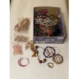 QUANTITY OF COSTUME JEWELLERY