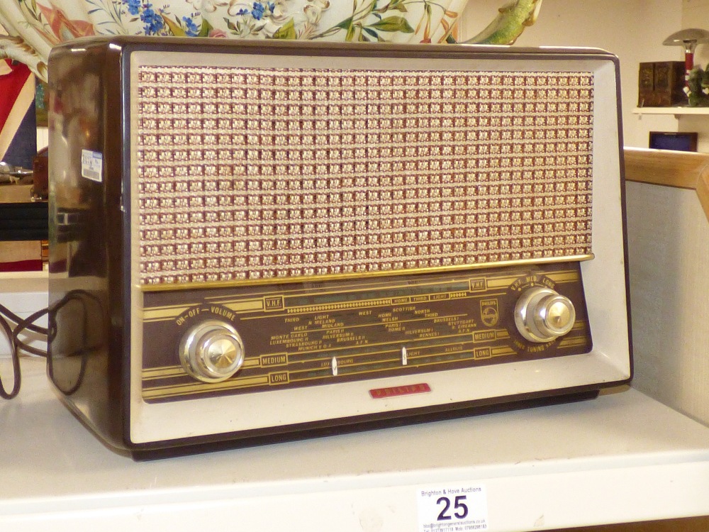 PHILIPS RADIO MODEL B3G970