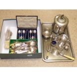 QUANTITY OF SILVER PLATED ITEMS INCLUDING BISCUIT BARREL