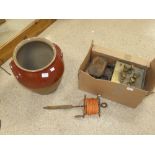 STONEWARE JAR AND A SET OF KITCHEN SCALES