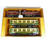 FRENCH HORNBY PLM 2711 LOCO & TENDER + 2 MATCHING PULLMAN COACHES. BOTTOM TRAY OF BOX ONLY. VERY