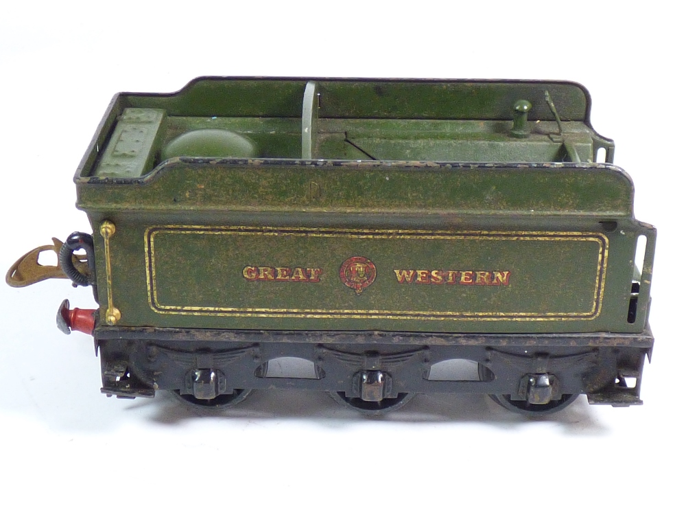 HORNBY CAERPHILLY CASTLE LOCO AND TENDER, O GAUGE, ELECTRIC MOTOR. A/F UNTESTED - Image 17 of 18