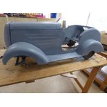 PEDAL CAR : 1950 DAIMLER BY LEEWAY (FOR RESTORATION)