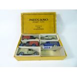 MECCANO DINKY TOYS 28/1 DELIVERY VANS : A 28/1 SET BOX WITH 5 VANS COMPRISING 1 X 28b PICKFORD