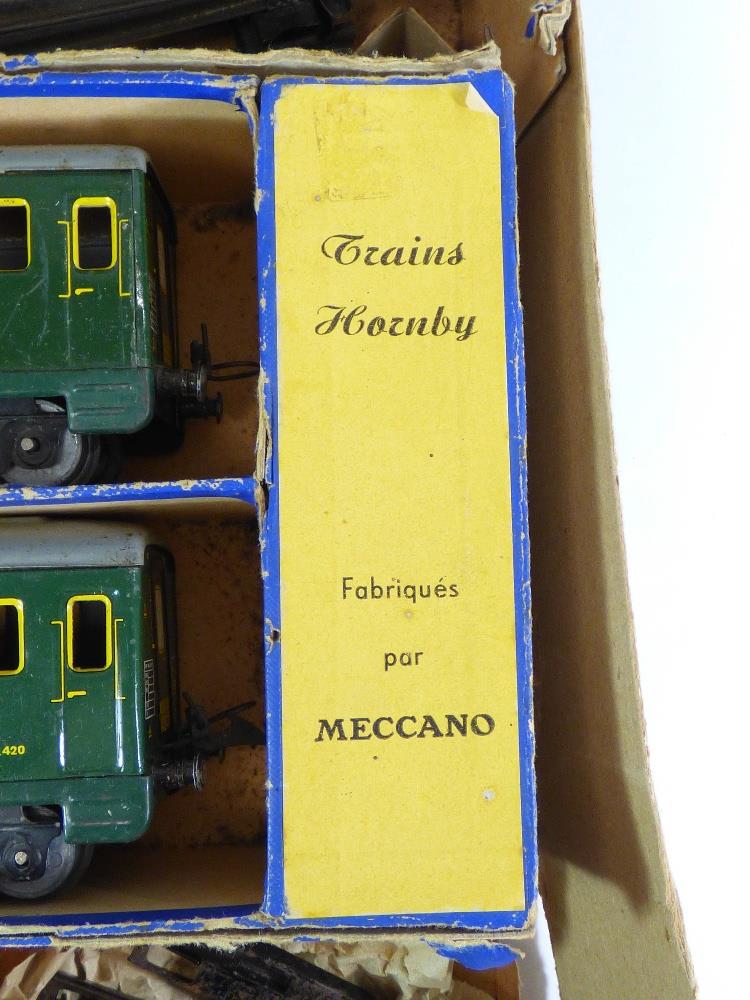 FRENCH HORNBY OBBV LE MISTRAL ELECTRIC TRAINSET CONTAINING ENGINE, 2 COACHES, TRACK WITH ORIGINAL - Image 7 of 19