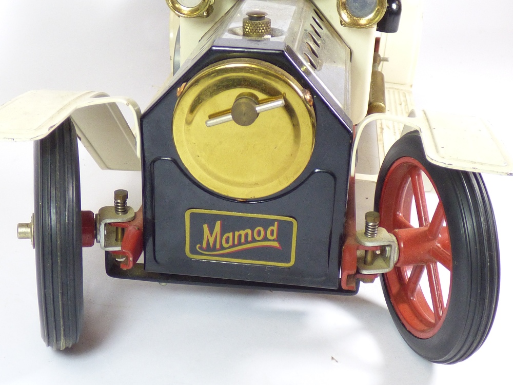 MAMOD STEAM ROADSTER (2 SEATER CAR), MODEL SA1B WITH COACHWORK IN CREAM - Image 5 of 9