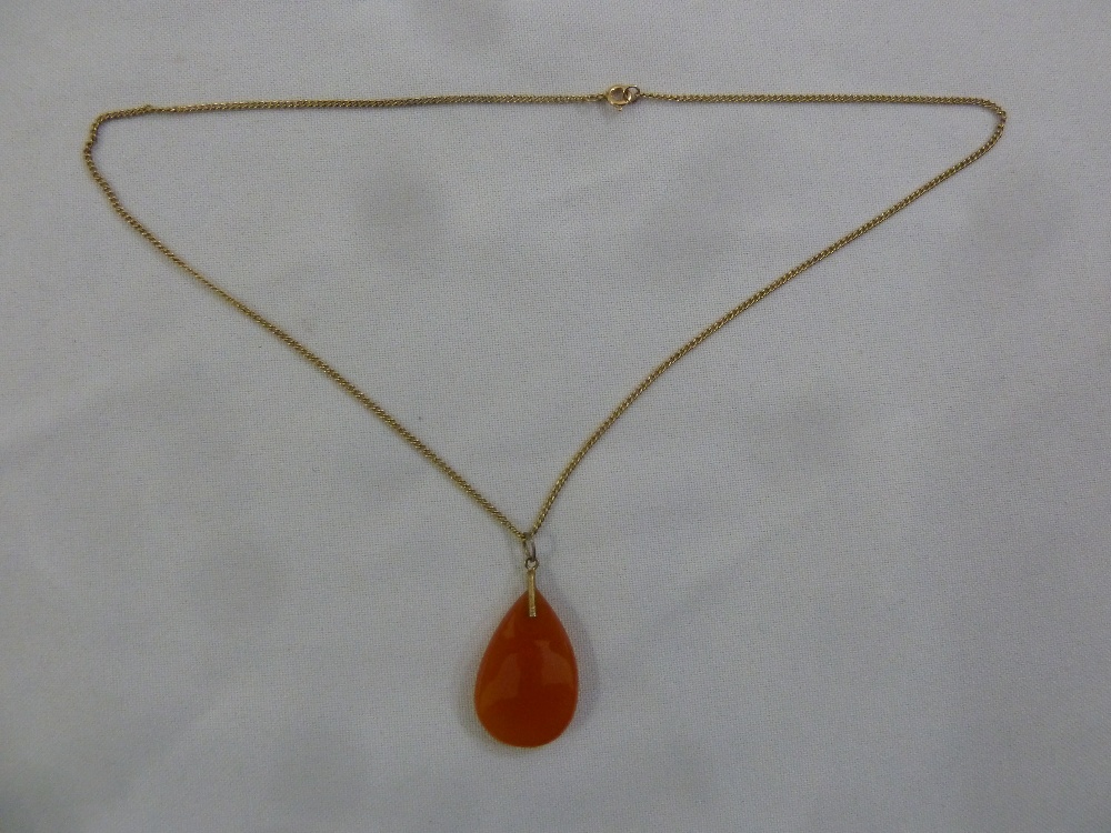 9ct gold chain with semi precious stone pendant