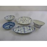 Royal Copenhagen blue and white porcelain to include dishes and plates (5)