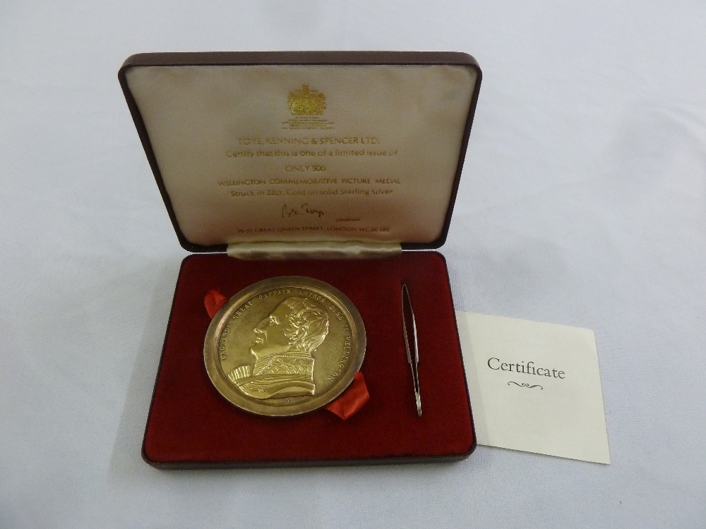 Wellington silver gilt medal in fitted case to include COA