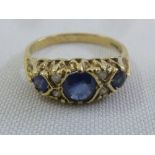 9ct yellow gold sapphire and diamond ring, approx total weight 3.3g