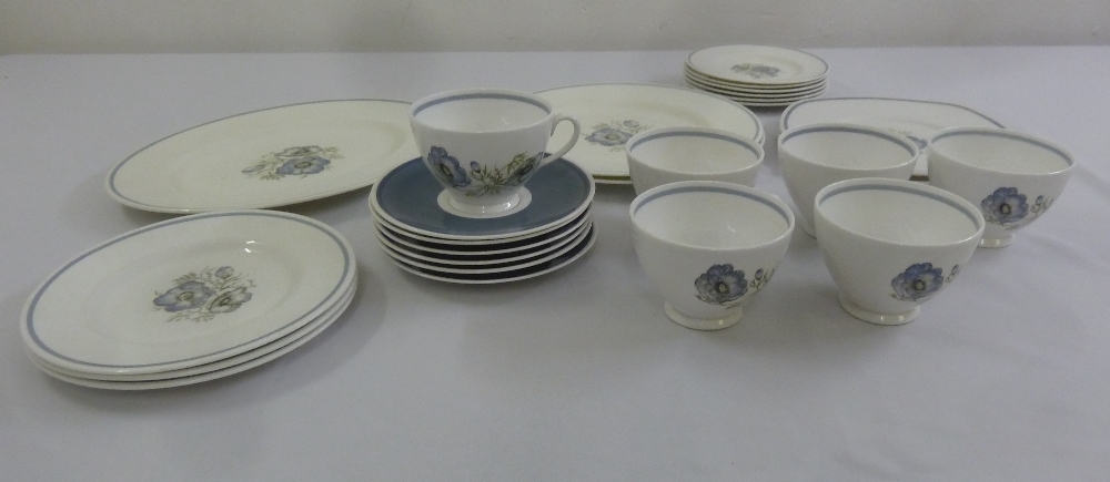 Suzie Cooper part dinner and coffee service to include plates, cups and saucers