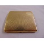 A 9ct gold engine turned cigarette case, approx total weight 95.6g