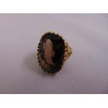 9ct yellow gold smokey topaz ring, approx total weight 11.1g