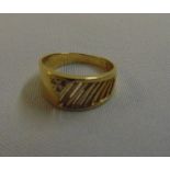 14ct yellow gold dress ring, approx total weight 3.7g