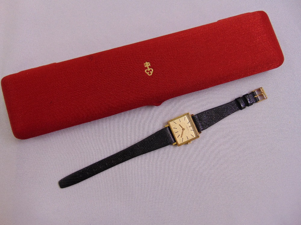 Corum 18ct yellow gold wristwatch on replacement leather strap - Image 2 of 2